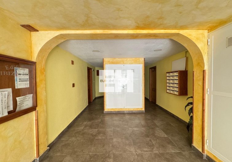 Segunda mano - Apartamento  - Torrevieja - Centro