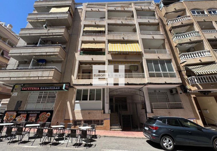 Segunda mano - Apartamento  - Torrevieja - Centro