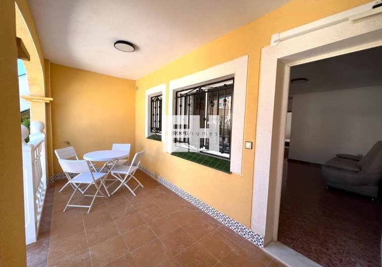 Segunda mano - Bungalow - Torrevieja - Los Balcones - Los Altos Del Edén
