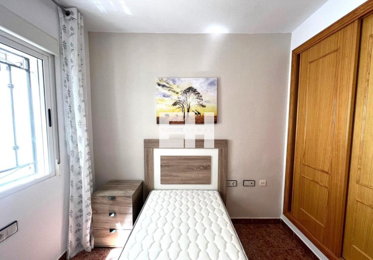Segunda mano - Bungalow - Torrevieja - Los Balcones - Los Altos Del Edén