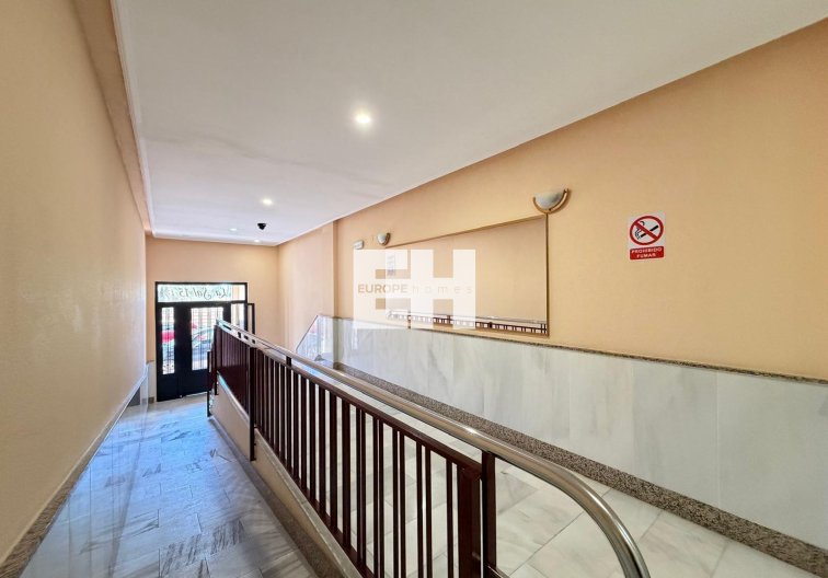 Revente - Appartement - Torrevieja - Playa del Cura