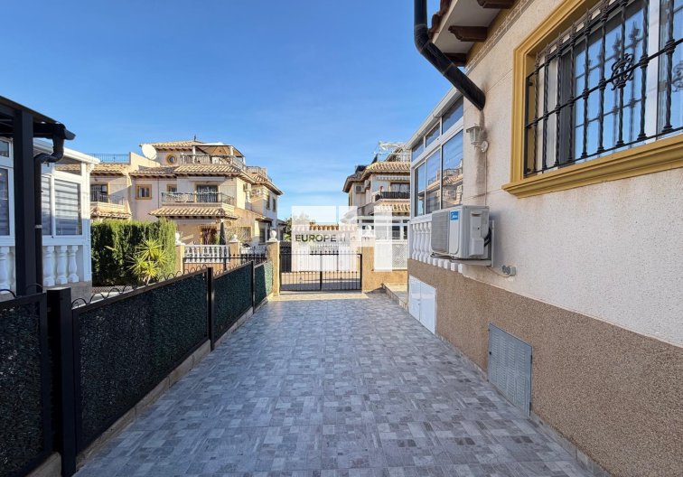 Segunda mano - town house - Orihuela Costa - Las Filipinas