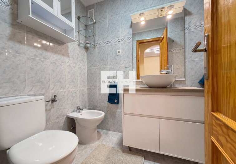 Segunda mano - Apartamento  - Torrevieja - Playa del Cura