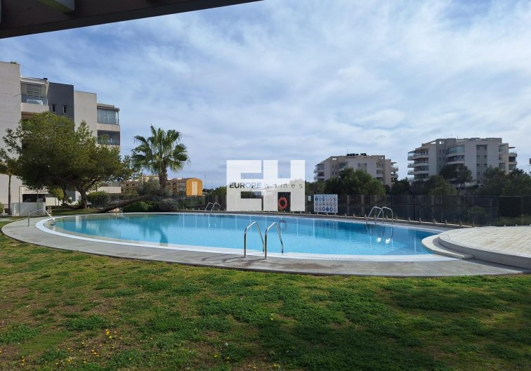 Segunda mano - Apartamento  - Orihuela Costa - Los Dolses