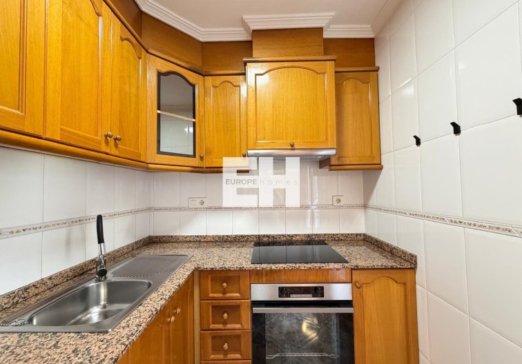 Segunda mano - Apartamento  - Torrevieja - Centro