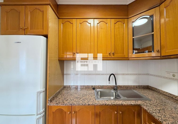 Segunda mano - Apartamento  - Torrevieja - Centro