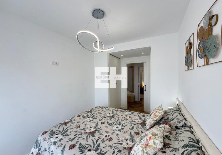 Segunda mano - Apartamento  - Torrevieja - Centro