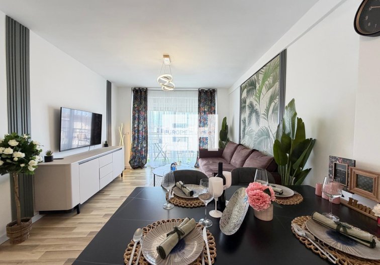 Segunda mano - Apartamento  - Torrevieja - Centro