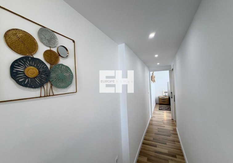 Segunda mano - Apartamento  - Torrevieja - Centro