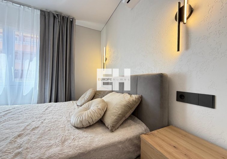 Segunda mano - Apartamento  - Torrevieja - Punta Prima