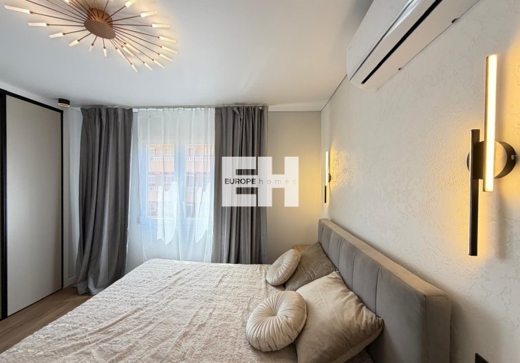 Segunda mano - Apartamento  - Torrevieja - Punta Prima