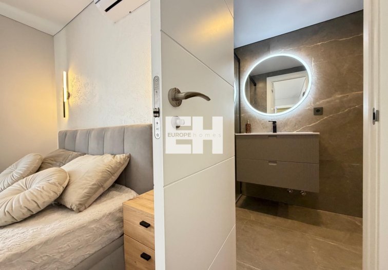 Segunda mano - Apartamento  - Torrevieja - Punta Prima