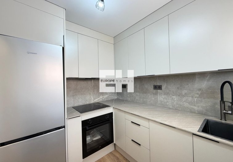 Segunda mano - Apartamento  - Torrevieja - Punta Prima