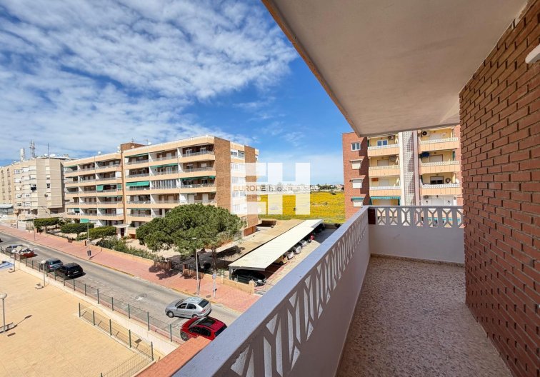 Segunda mano - Apartamento  - Torrevieja - Punta Prima