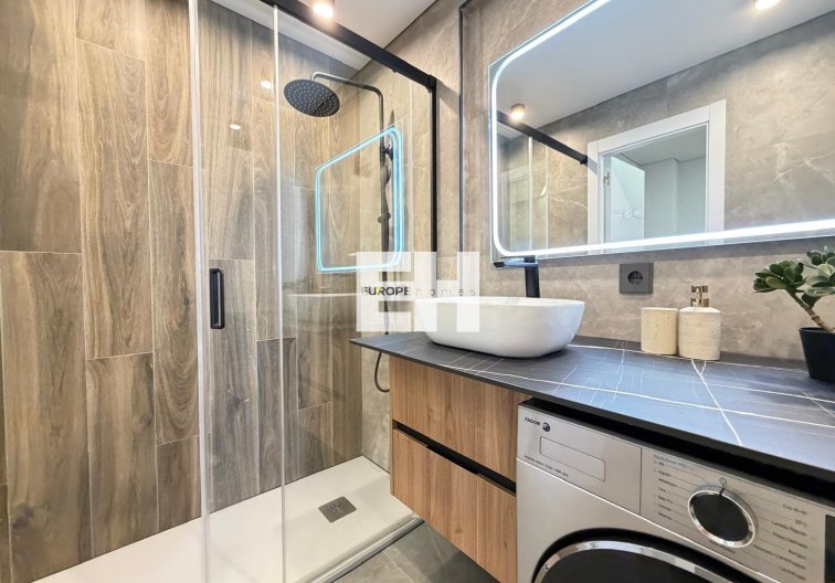 Segunda mano - Apartamento  - Torrevieja - Punta Prima