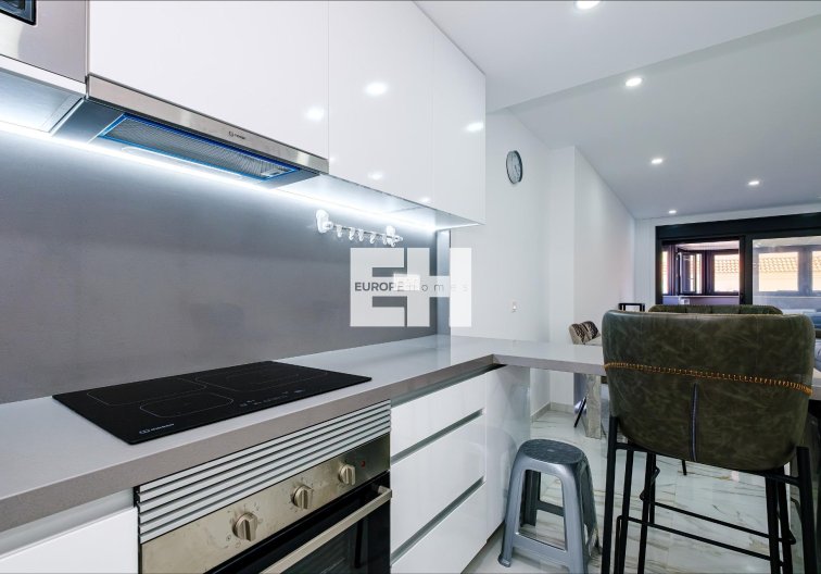 Segunda mano - Apartamento  - Torrevieja - Playa del Cura