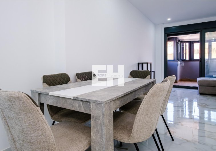 Segunda mano - Apartamento  - Torrevieja - Playa del Cura