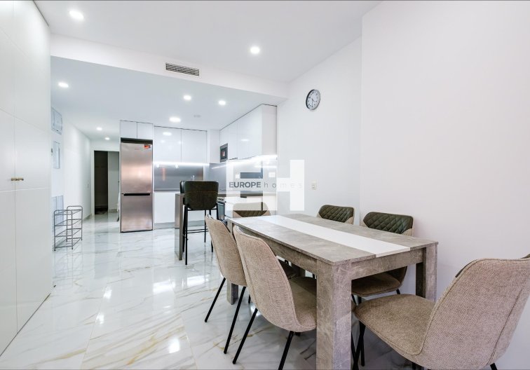 Segunda mano - Apartamento  - Torrevieja - Playa del Cura