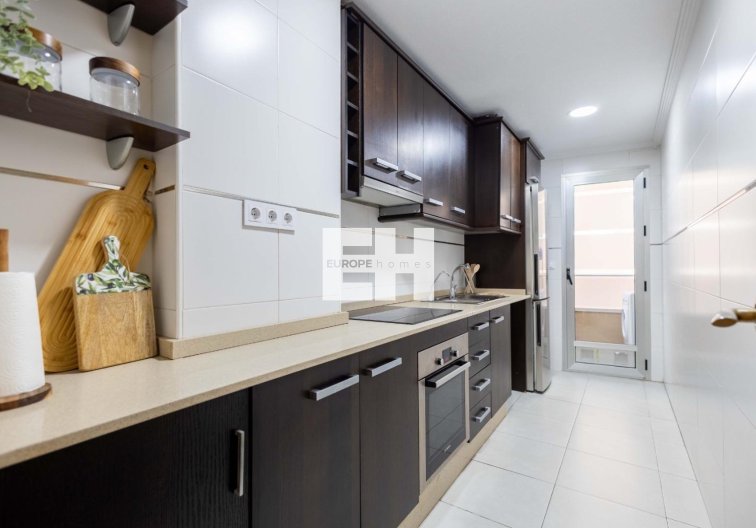 Segunda mano - Apartamento  - Torrevieja - Las Calas