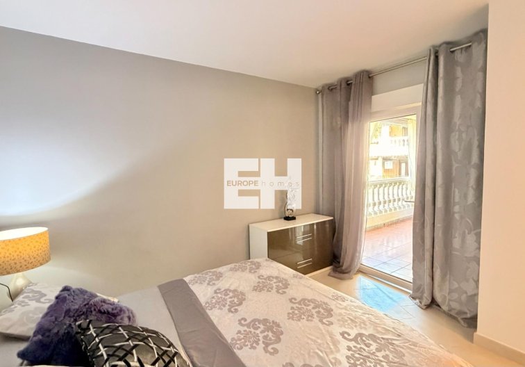 Segunda mano - Apartamento  - Torrevieja - Aldea Del Mar