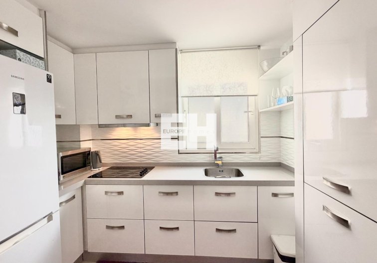 Segunda mano - Apartamento  - Torrevieja - Aldea Del Mar