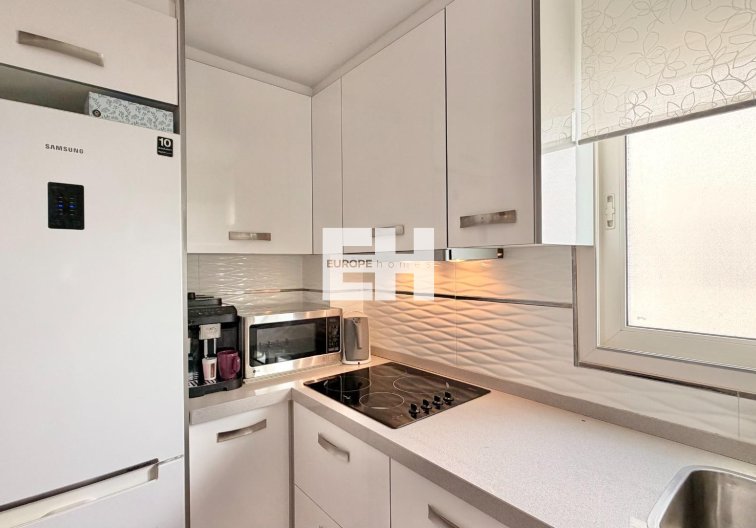 Segunda mano - Apartamento  - Torrevieja - Aldea Del Mar