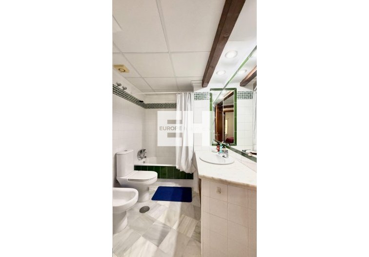 Segunda mano - Apartamento  - Torrevieja - Aldea Del Mar