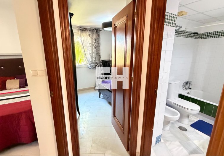 Segunda mano - Apartamento  - Torrevieja - Aldea Del Mar