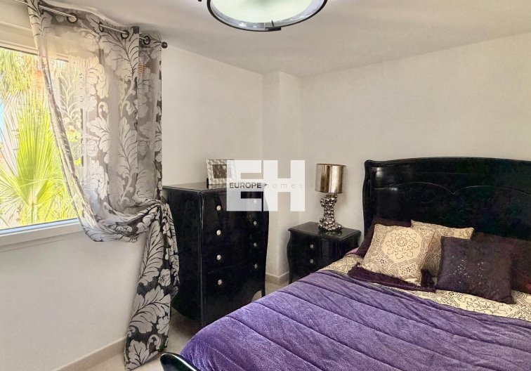 Segunda mano - Apartamento  - Torrevieja - Aldea Del Mar