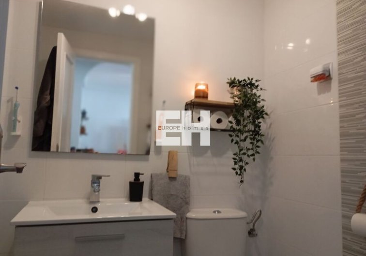 Segunda mano - Apartamento  - Vistabella Golf Entre Naranjos - Inland