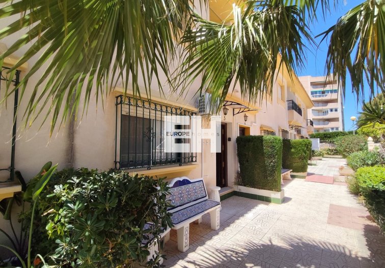 Segunda mano - town house - La Zenia - Costa Blanca