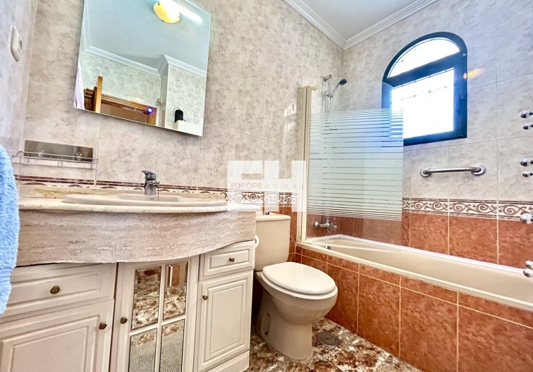 Segunda mano - town house - La Zenia - Costa Blanca