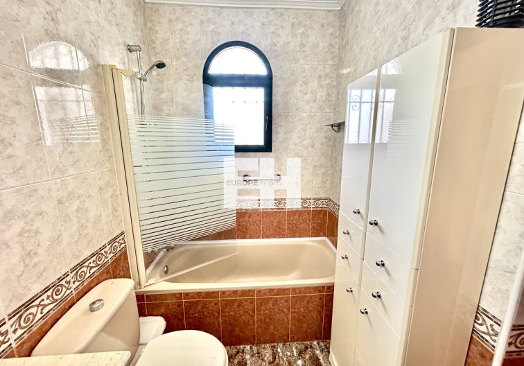 Segunda mano - town house - La Zenia - Costa Blanca