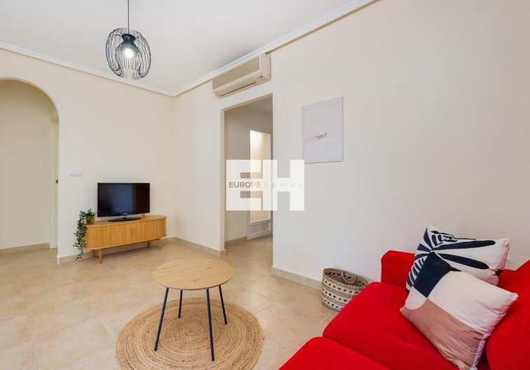 Segunda mano - Bungalow - Torrevieja - Aguas Nuevas 1