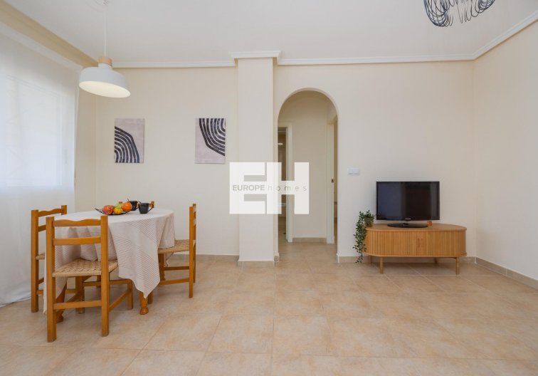 Segunda mano - Bungalow - Torrevieja - Aguas Nuevas 1