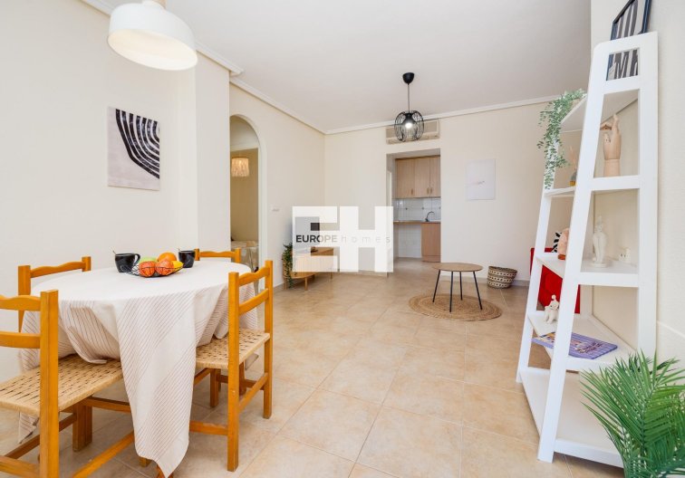 Segunda mano - Bungalow - Torrevieja - Aguas Nuevas 1