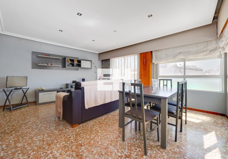 Segunda mano - Apartamento  - Torrevieja - Centro