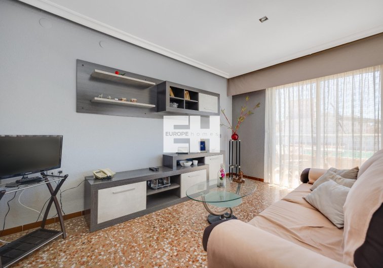 Segunda mano - Apartamento  - Torrevieja - Centro