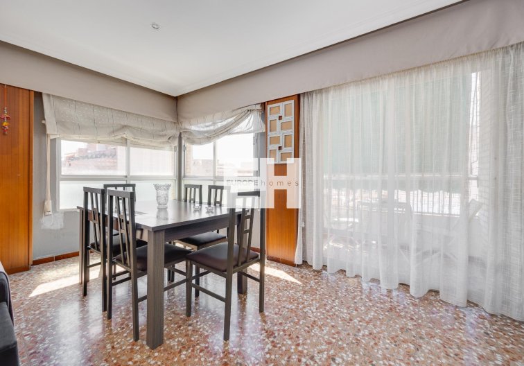 Segunda mano - Apartamento  - Torrevieja - Centro