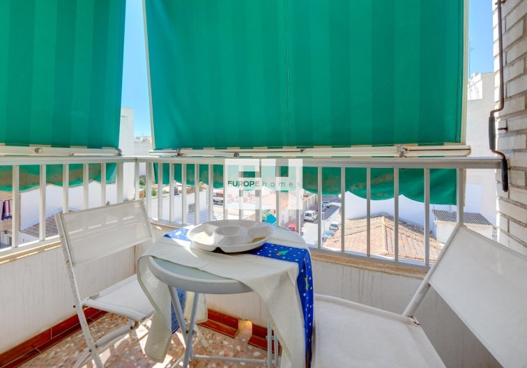 Segunda mano - Apartamento  - Torrevieja - Centro
