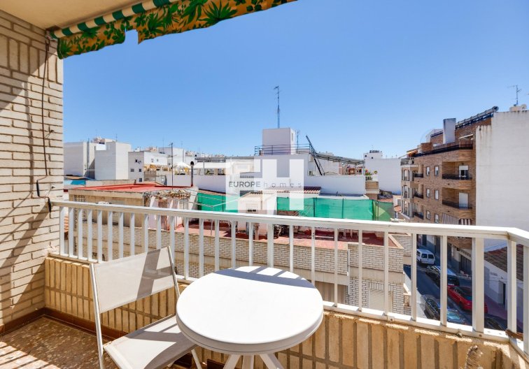Segunda mano - Apartamento  - Torrevieja - Centro