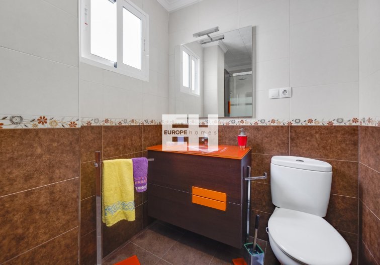 Segunda mano - Apartamento  - Torrevieja - Centro