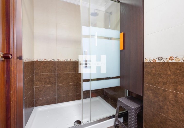 Segunda mano - Apartamento  - Torrevieja - Centro