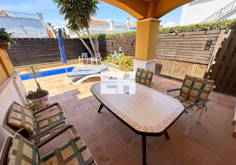 Segunda mano - villa - Mar Menor Golf Resort - Inland