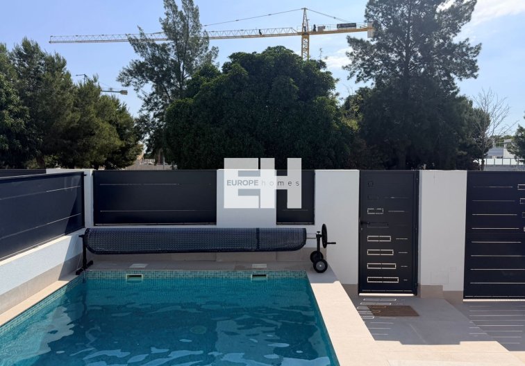 Segunda mano - villa - Dolores - Costa Blanca