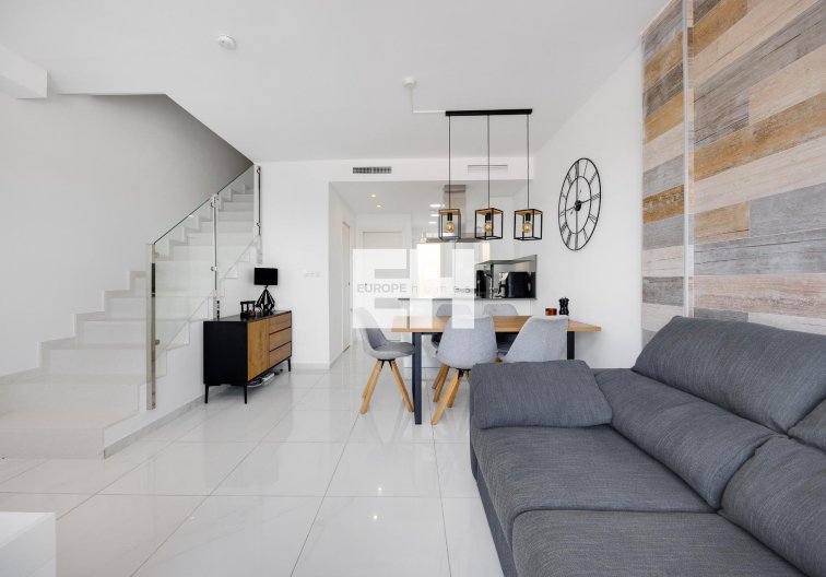 Segunda mano - town house - Torrevieja - Los Balcones 