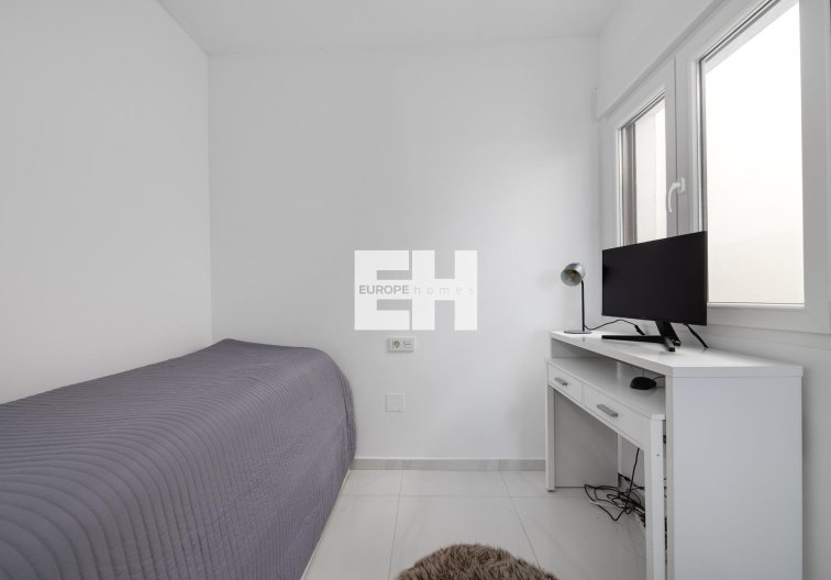 Segunda mano - town house - Torrevieja - Los Balcones 
