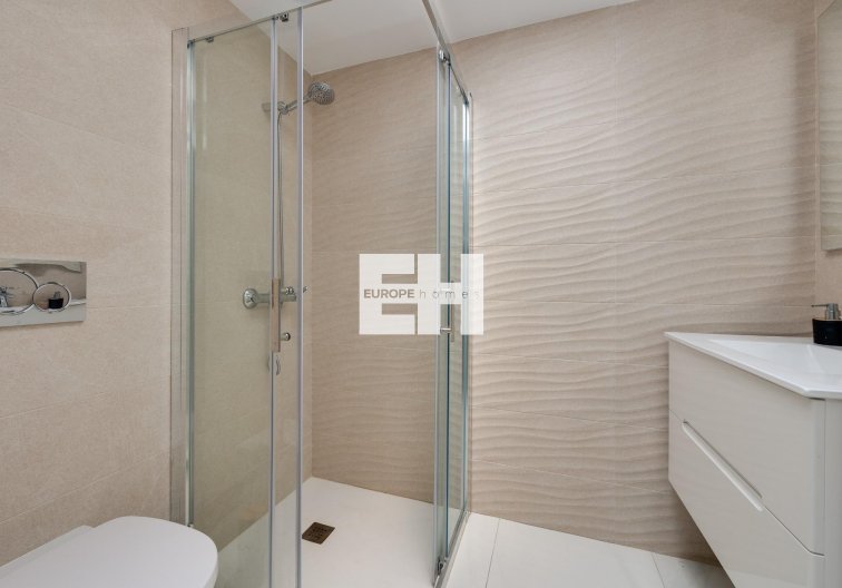 Segunda mano - town house - Torrevieja - Los Balcones 