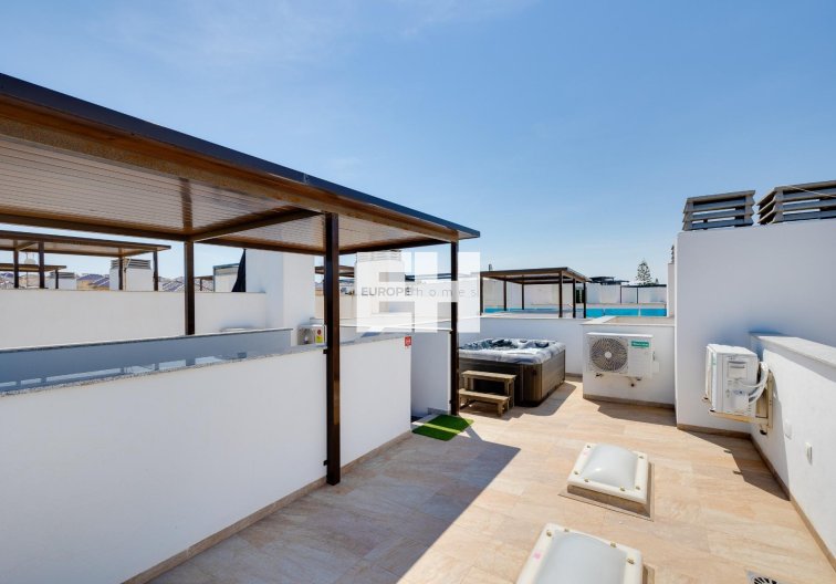 Segunda mano - town house - Torrevieja - Los Balcones 