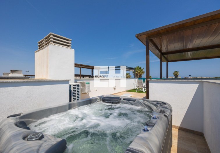 Segunda mano - town house - Torrevieja - Los Balcones 